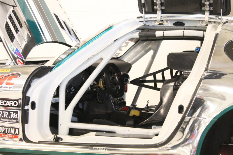Illustration for article titled World Challenge Is Bringing A Buttload Of Fantastic Cars This Season